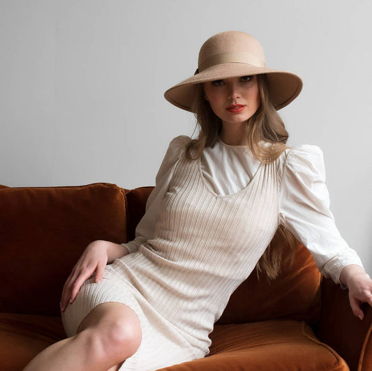 Giovannio The Libra in Camel