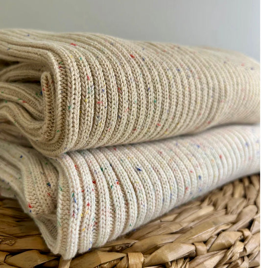 Dandillie Sprinkle Knit Ribbed Baby Blanket (available in 2 colors)