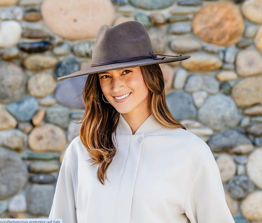 Wallaroo The Colorado (available in 2 colors)