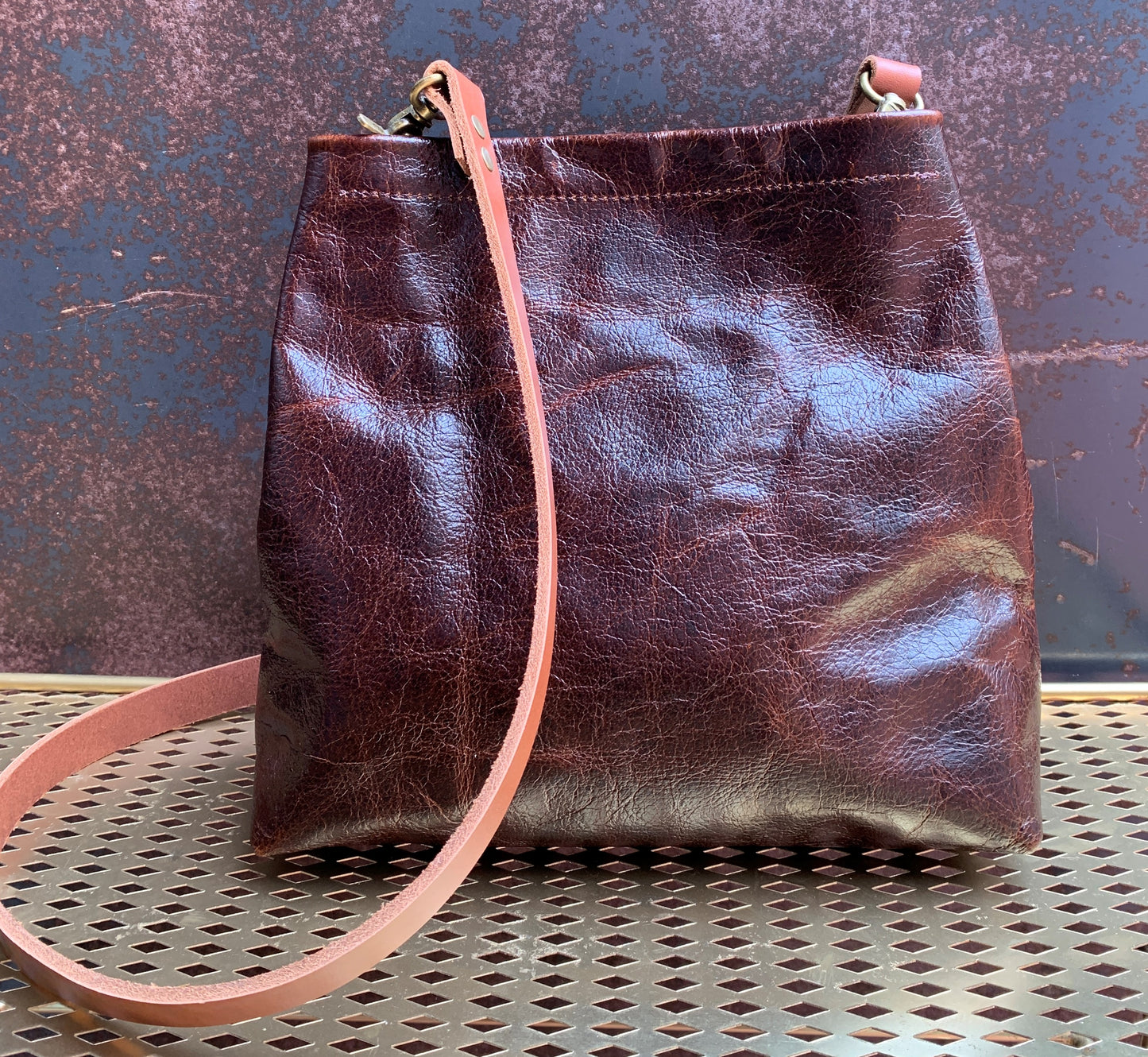 AmFm Murphy Tote Bag in Chocolate