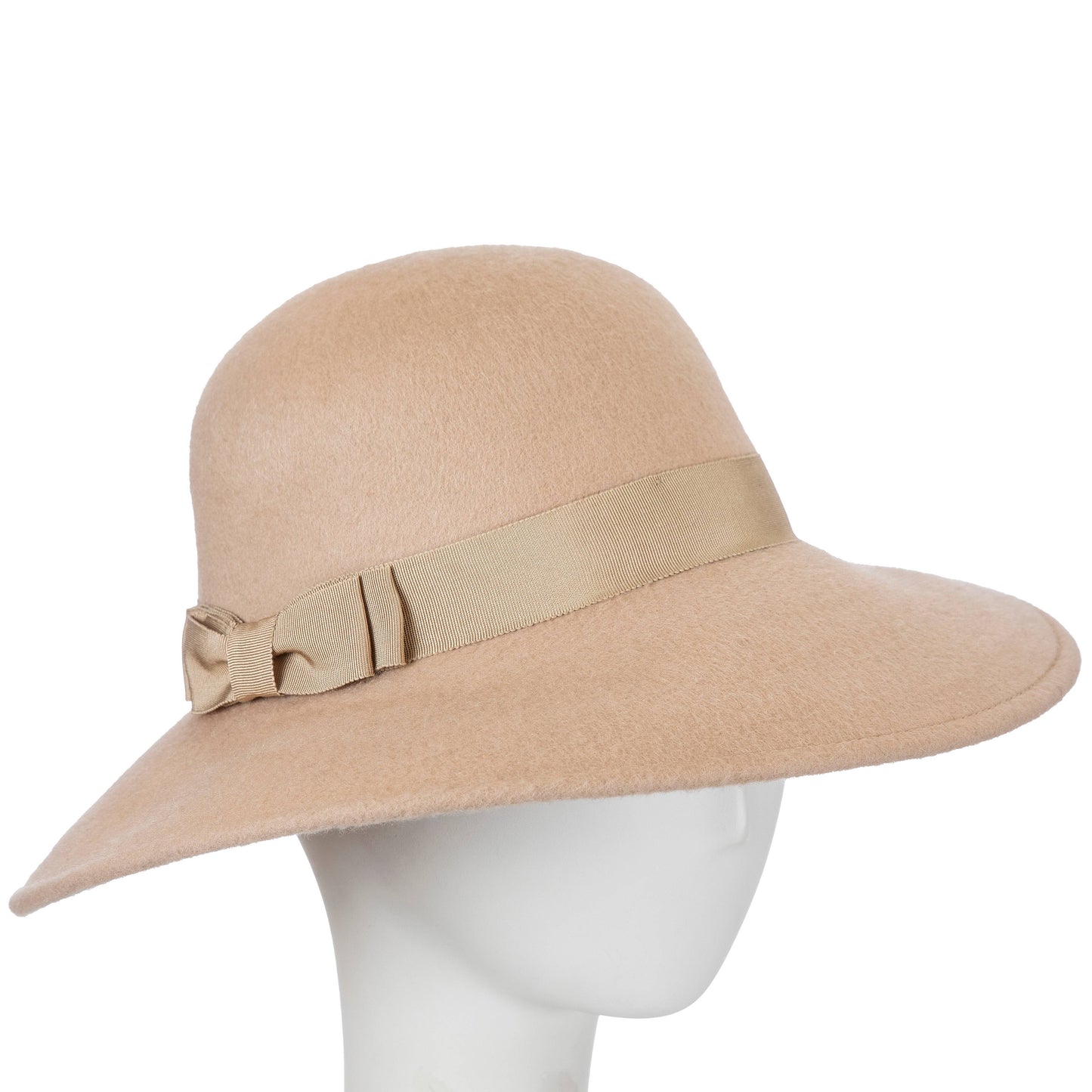 Giovannio The Libra in Camel