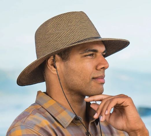 Wallaroo Logan Hat in Camel