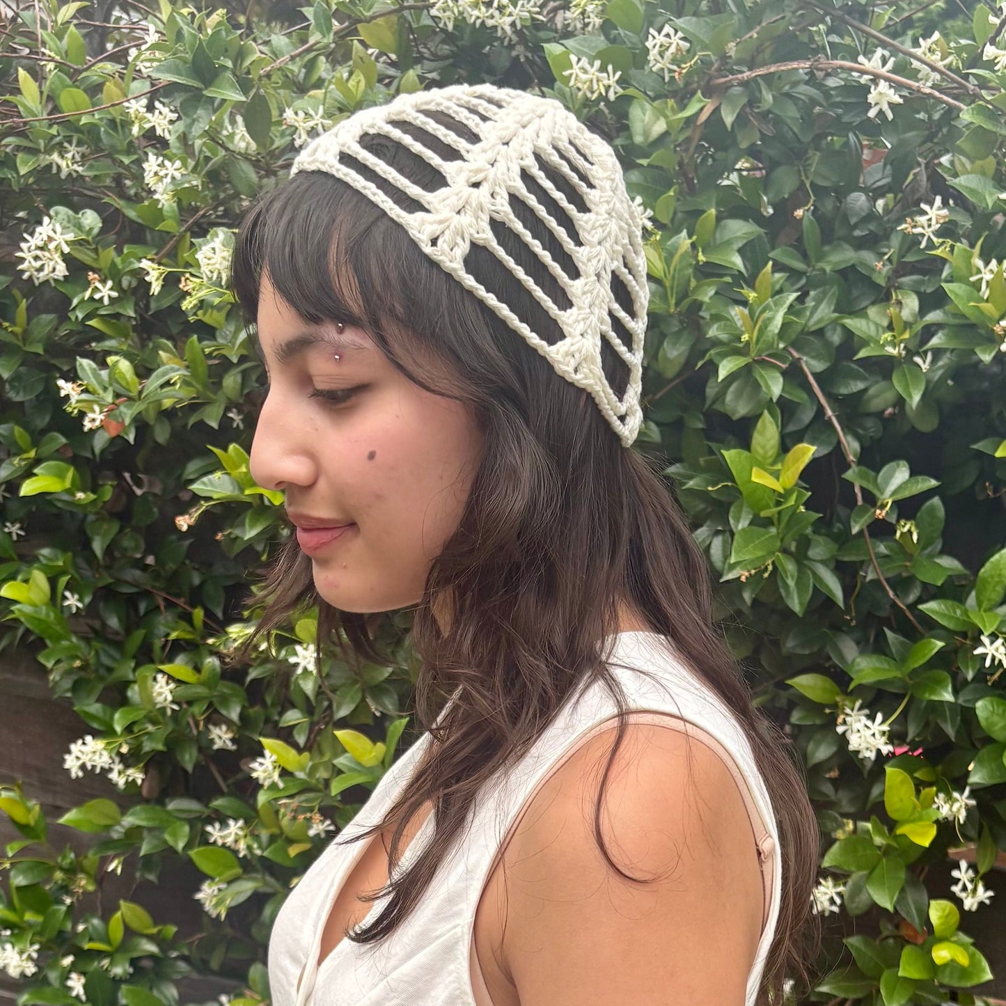 Crochet Juliet Cap in Ivory