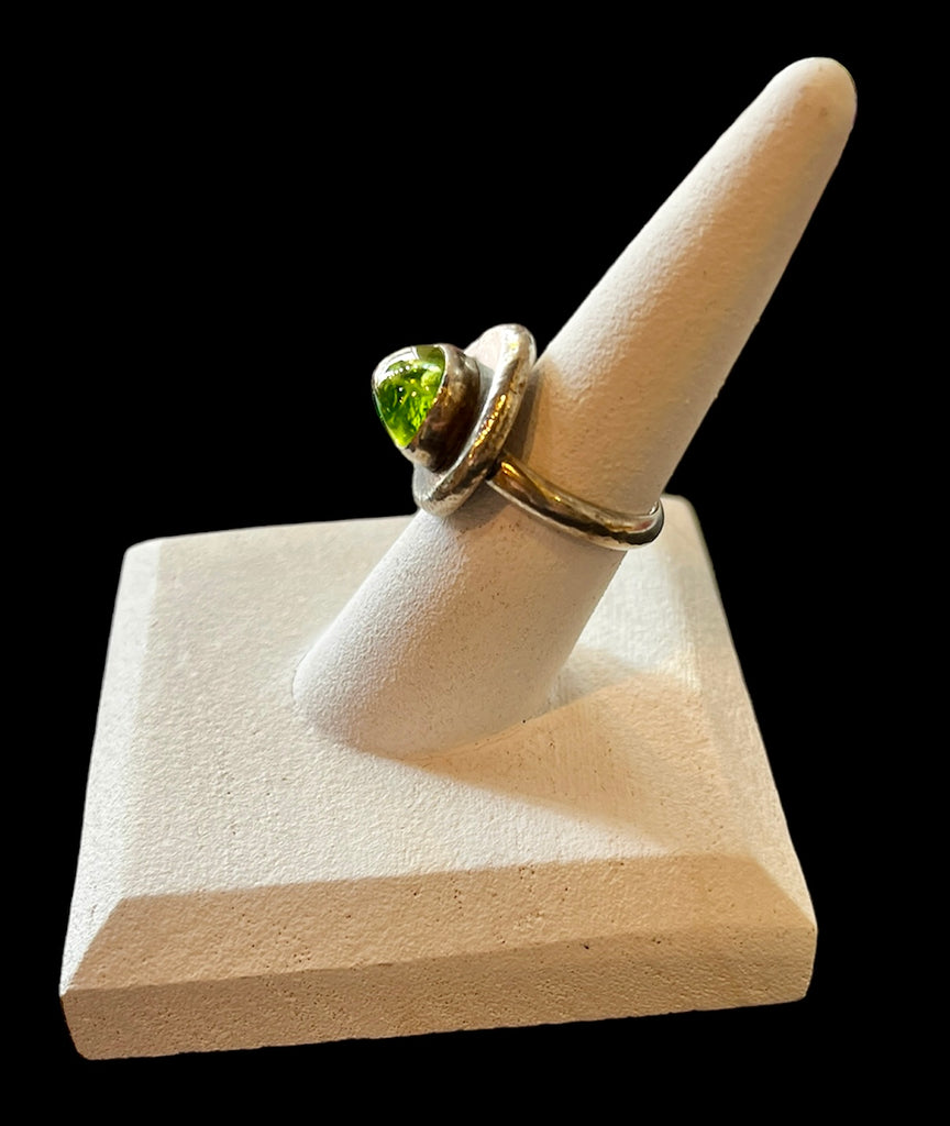 Obscuro Peridot and Silver Ring