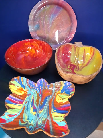 Medium/Large Hand-Painted Resin Vintage Bowls & Dishes (Various Shapes)