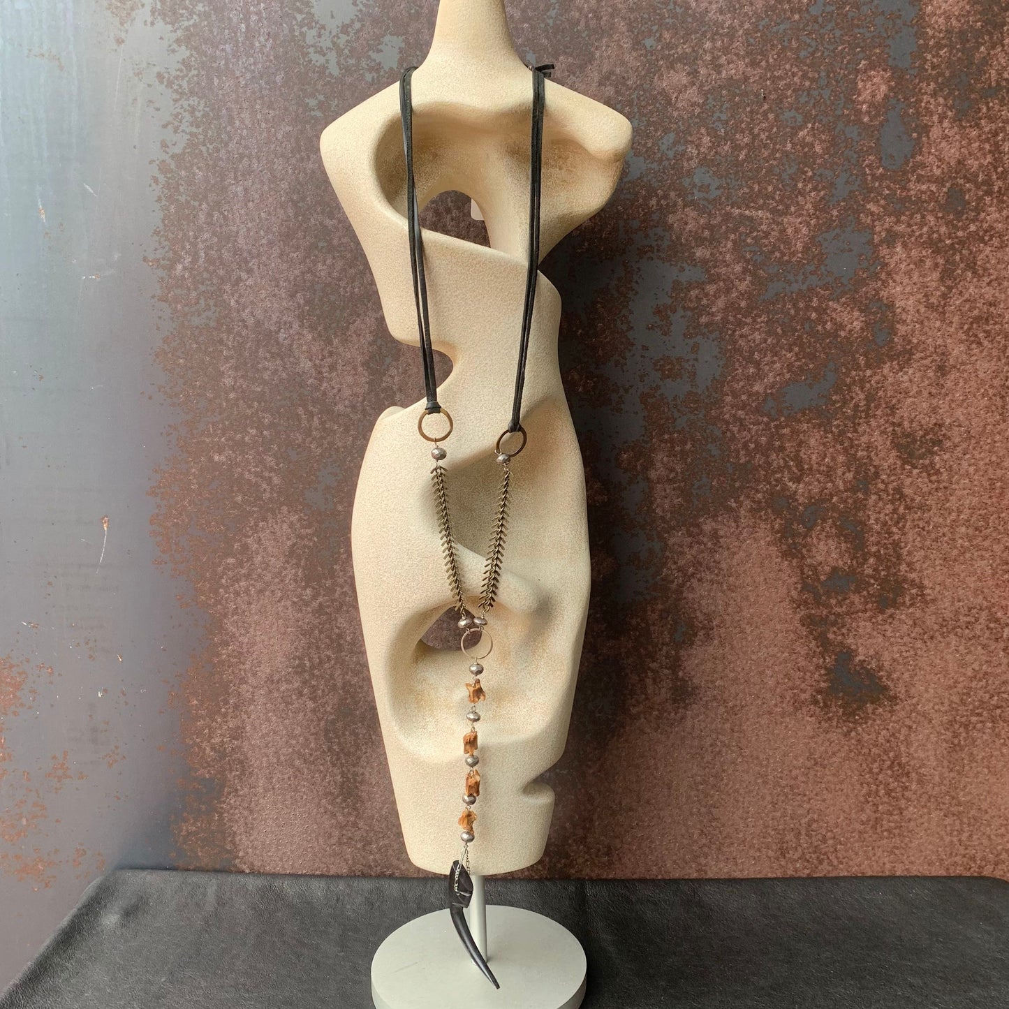 Obscuro Jewelry Zumi Necklace